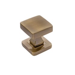 square knob, patina